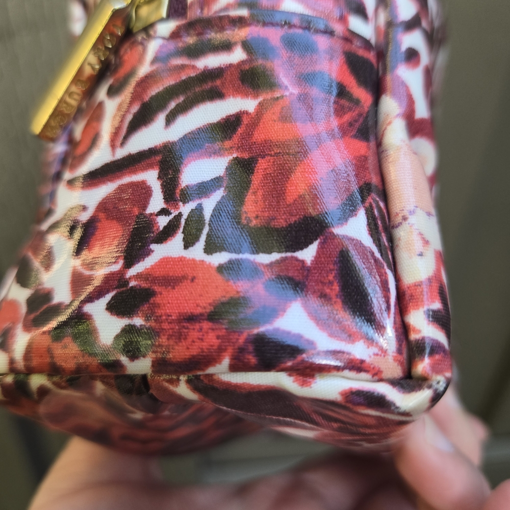 Tory Burch Red Floral Cosmetic Bag - Picture 12 of 16